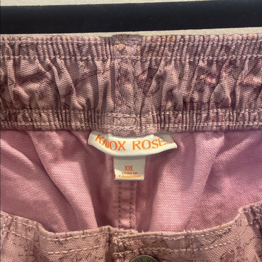Knox Rose Mauve Floral Straight-Leg Pants - Picture 4 of 7